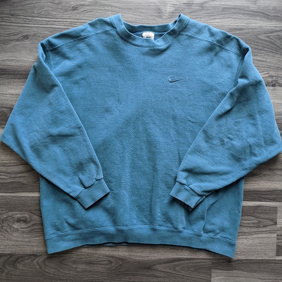 Nike Other - Vintage Nike crewneck
